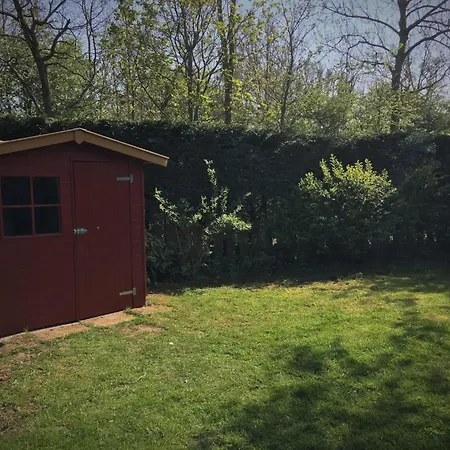 For 4 People In Wildrijk Sint Maartensvlotbrug