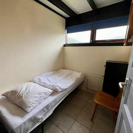Vakantiehuis For 4 People In Wildrijk Sint Maartensvlotbrug