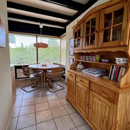 For 4 People In Wildrijk Sint Maartensvlotbrug