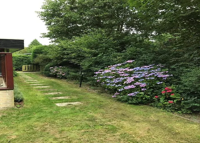 For 4 People In Wildrijk Sint Maartensvlotbrug